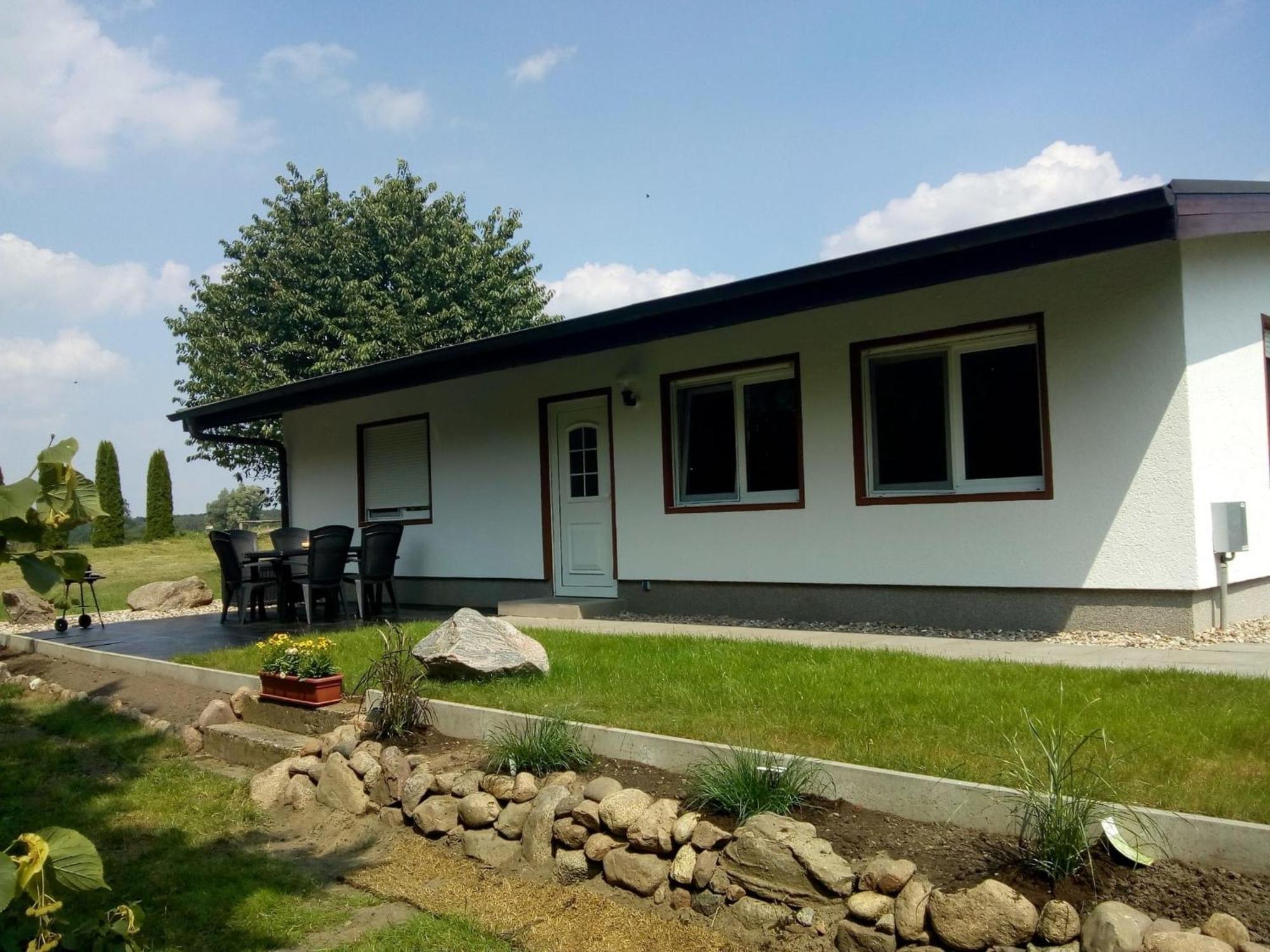 Behaglicher Bungalow Fuer Mensch Und Hund Barkhagen Buitenkant foto
