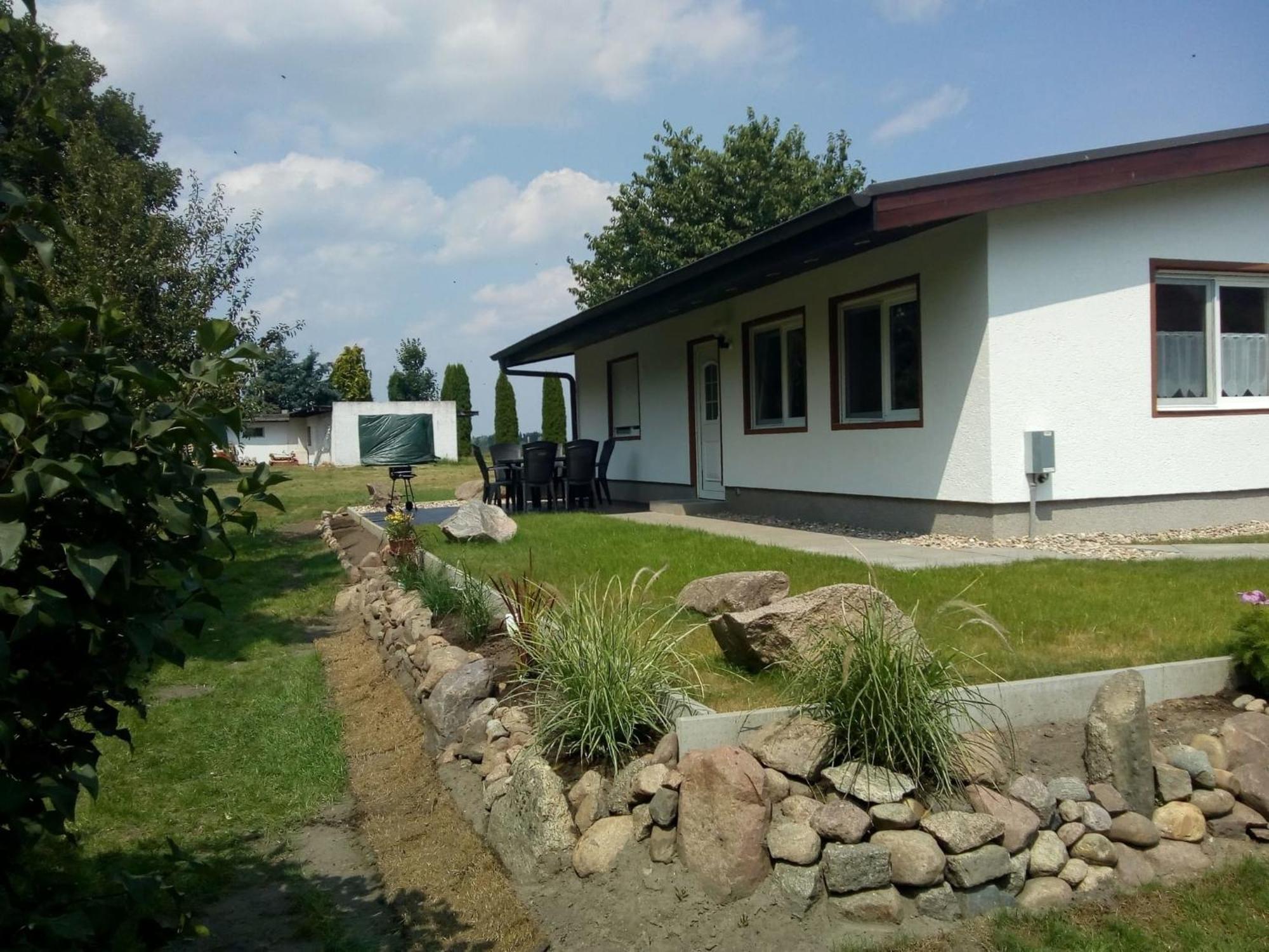 Behaglicher Bungalow Fuer Mensch Und Hund Barkhagen Buitenkant foto