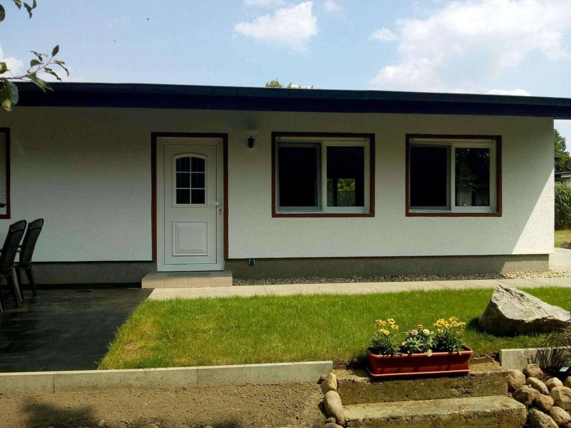 Behaglicher Bungalow Fuer Mensch Und Hund Barkhagen Buitenkant foto